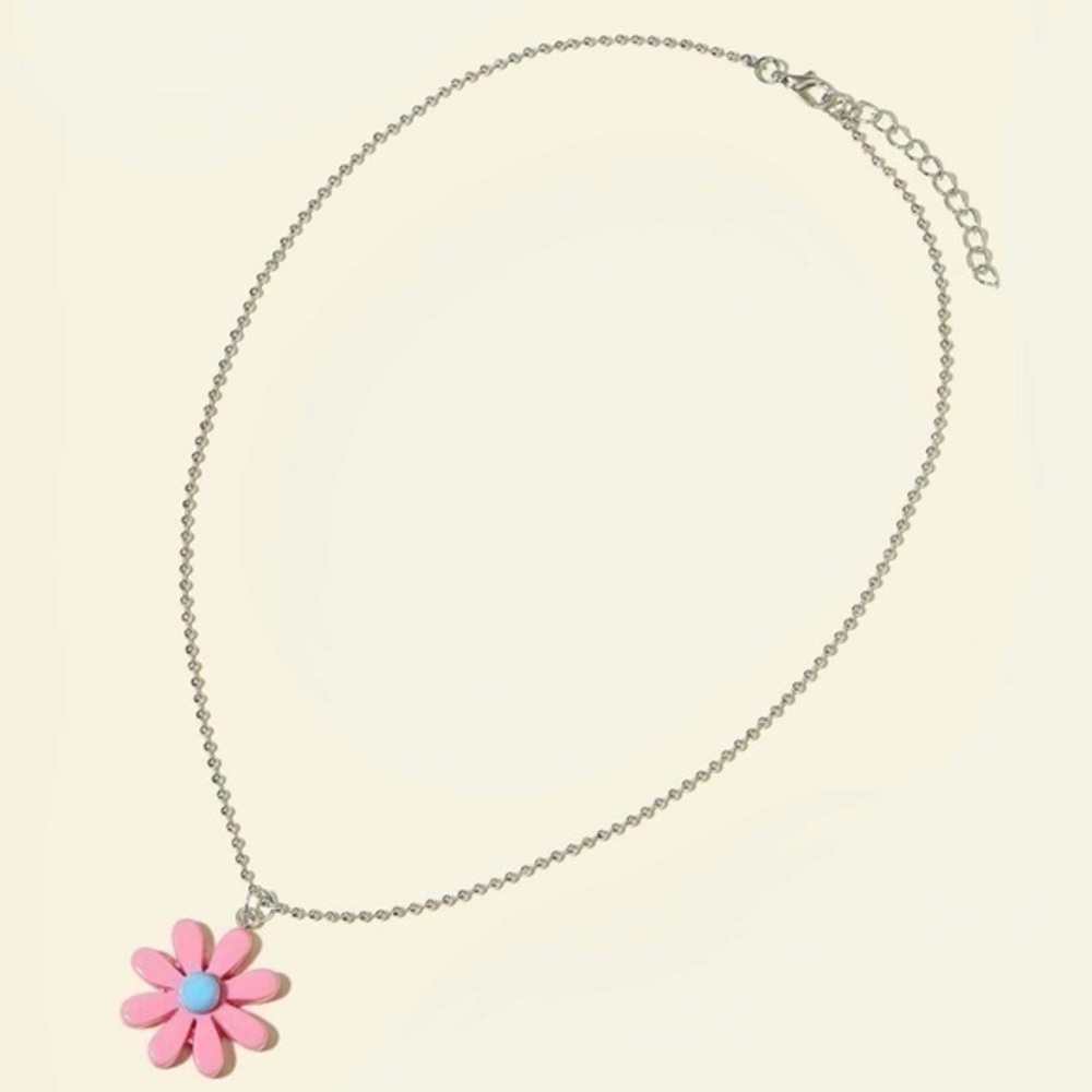 3/$30 🤍 Sunflower Pendant Necklace